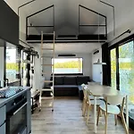 Tiny House - Osada Wilkasy Domek alpejski