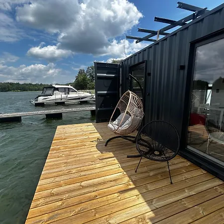 Tiny House - Osada Wilkasy Гижицко