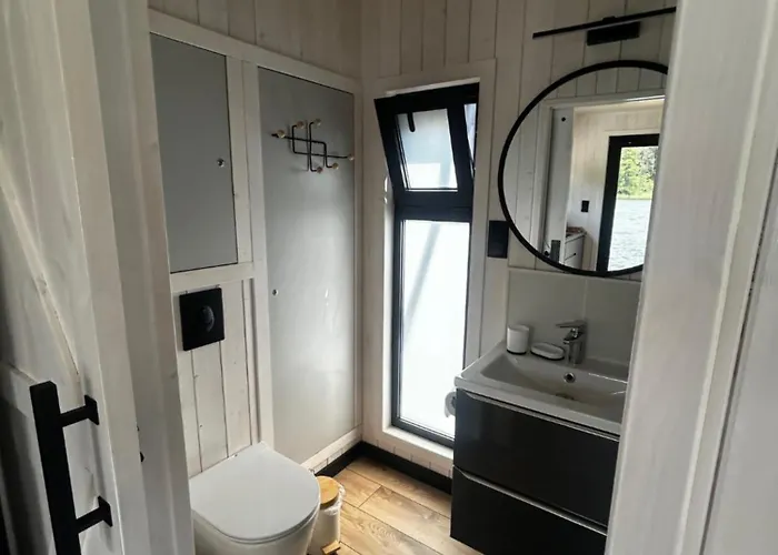 Tiny House - Osada Wilkasy 샬레